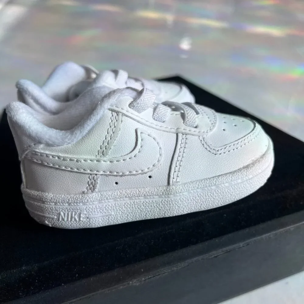 Nike Baby White Low-Top Sneakers